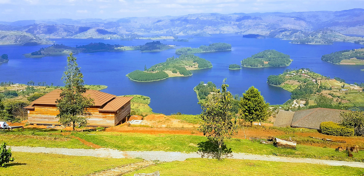 Peaceful Lake Bunyonyi surrounded by green hills